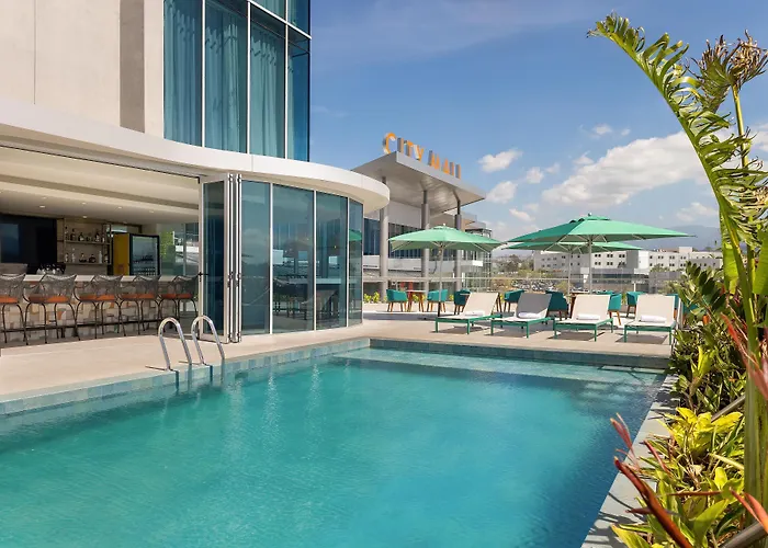 Hilton Garden Inn San Jose Airport City Mall