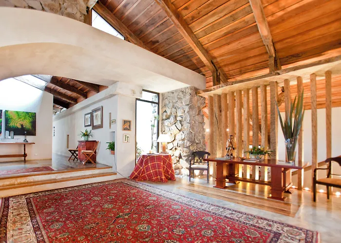 Poas Volcano Lodge